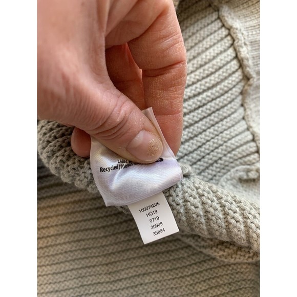 NWT $70 Charter Club Womens Gray Ribbed Long Sleeve V Neck Sweater Size Medium - Picture 11 of 12